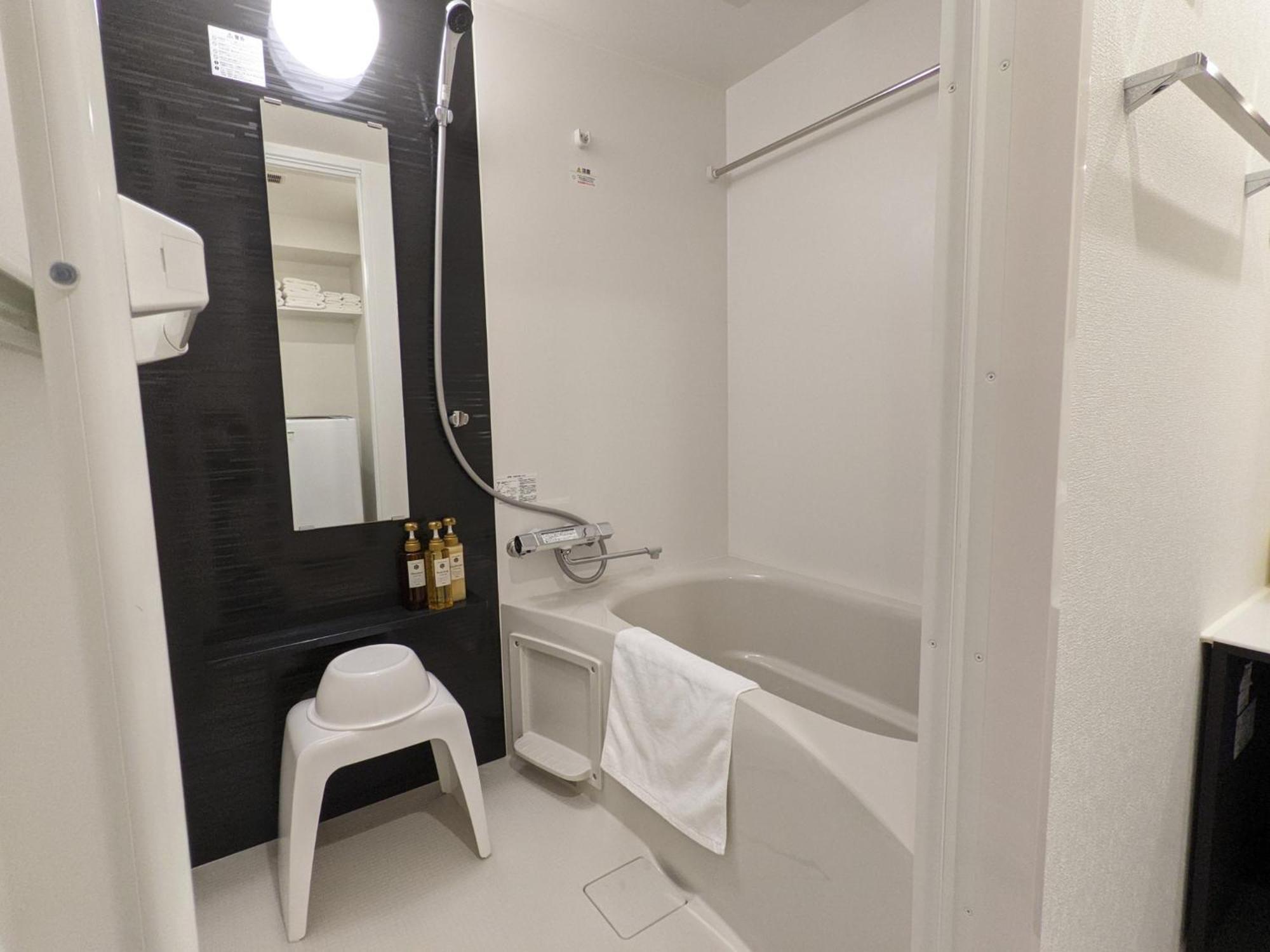Hotel Eslead Namba South Iii - Vacation 37784v *